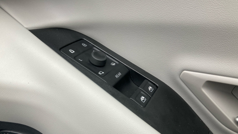 Ford Explorer 210kW Premium 77kWh 5dr Auto Electric Estate